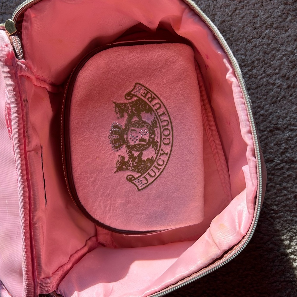 Juicy Couture cosmetic bag - Picture 8 of 10
